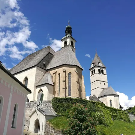 Mountain By Belle-stay *